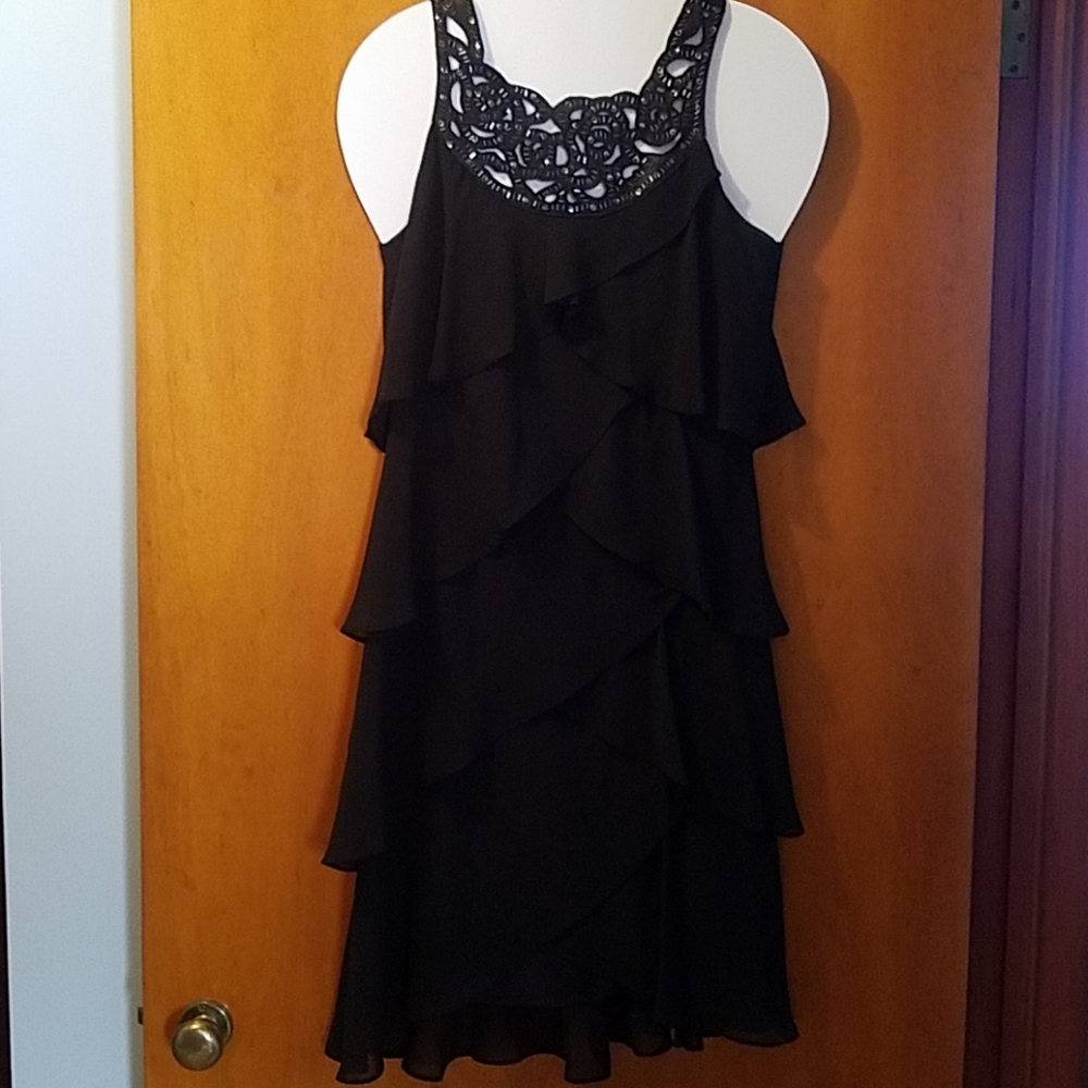 MSK Tiered Dress